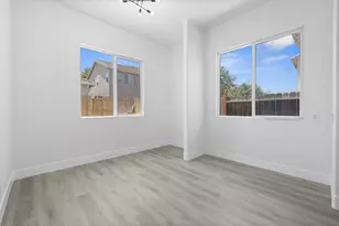 2032 Black Rose Ln, Stockton, CA 95206 - Photo 20