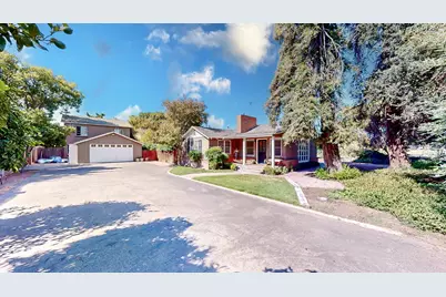 432 E Glenwood Avenue, Turlock, CA 95380 - Photo 1