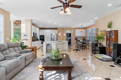 230 Hawkcrest Circle, Sacramento, CA 95835 - Photo 26