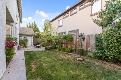 230 Hawkcrest Circle, Sacramento, CA 95835 - Photo 68