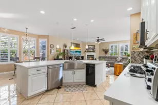 230 Hawkcrest Cir, Sacramento, CA 95835 - Photo 20