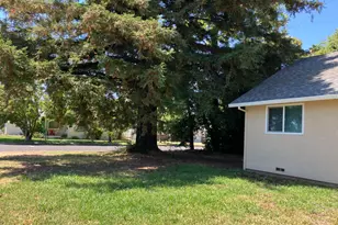 1184 Bridgeford St, Gridley, CA 95948 - Photo 2