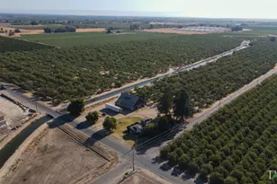 8530 N Winton Way, Winton, CA 95388 - Photo 1