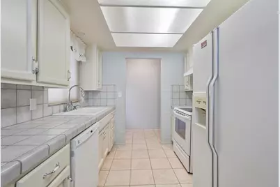 2404 Edmunds Avenue, Modesto, CA 95350 - Photo 34