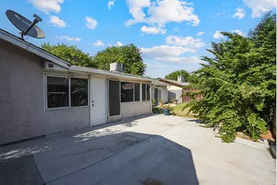 2404 Edmunds Avenue, Modesto, CA 95350 - Photo 18