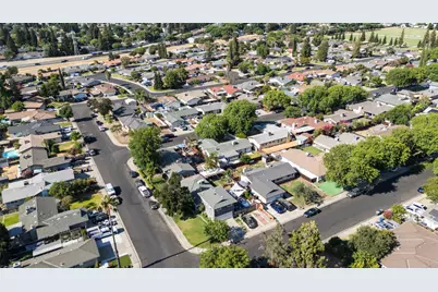 2404 Edmunds Avenue, Modesto, CA 95350 - Photo 62