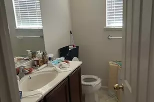 3833 Stepping Stone Way, Stockton, CA 95204 - Photo 4