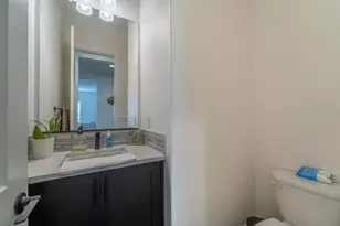 2273 Blue Heron Dr, Lathrop, CA 95330 - Photo 12