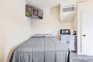 303 W Lockeford, Lodi, CA 95240 - Photo 6