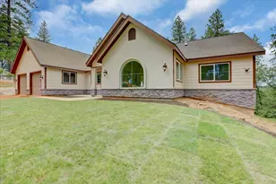 10279 Evergreen Ranch Ct, Grass Valley, CA 95949 - Photo 2