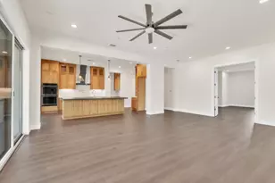 3180 Saffron Ln, Roseville, CA 95747 - Photo 16