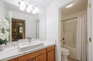 9560 Fox Flower Ct, Elk Grove, CA 95758 - Photo 16