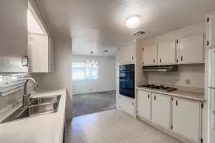 Cedarwood Ln, Citrus Heights, CA 95610 - Photo 2