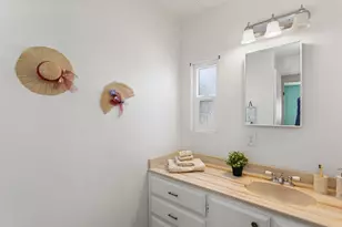 Stagecoach Dr, Sacramento, CA 95842 - Photo 22