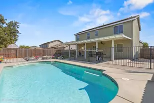 1986 Branding Iron Way, Plumas Lake, CA 95961 - Photo 40