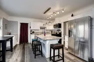 1412 V St, Sacramento, CA 95818 - Photo 12