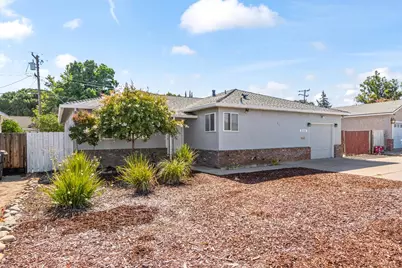 338 Cottage Avenue, Manteca, CA 95336 - Photo 1