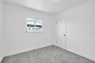 5849 67th St, Sacramento, CA 95824 - Photo 10