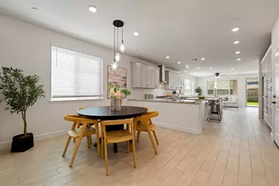 2049 Lanesborough Street, Roseville, CA 95747 - Photo 8