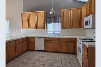 24 Pelican Place, Valley Springs, CA 95252 - Photo 2