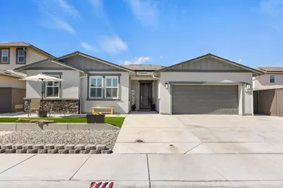 953 Ayers Lane, Galt, CA 95632 - Photo 1