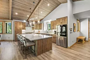 2366 Highlands Dr, South Lake Tahoe, CA 96150 - Photo 14