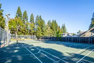 4840 Dover Ln, Sacramento, CA 95842 - Photo 30