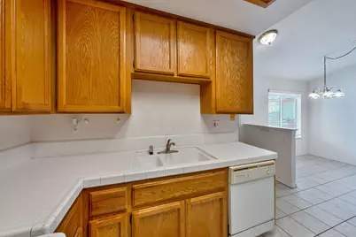 4840 Dover Lane #406, Sacramento, CA 95842 - Photo 10
