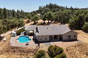 9300 Buckeye Ln, Mokelumne Hill, CA 95245 - Photo 2