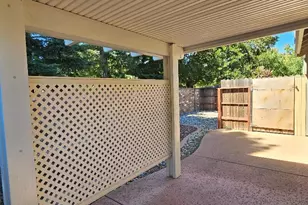 6348 Laguna Mirage Ln, Elk Grove, CA 95758 - Photo 36