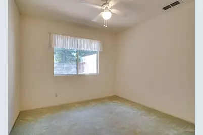 6348 Laguna Mirage Lane, Elk Grove, CA 95758 - Photo 20