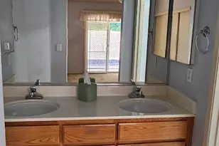 6348 Laguna Mirage Ln, Elk Grove, CA 95758 - Photo 30