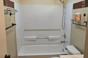 6348 Laguna Mirage Ln, Elk Grove, CA 95758 - Photo 38