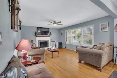 36 Lynda Avenue, Stockton, CA 95207 - Photo 6