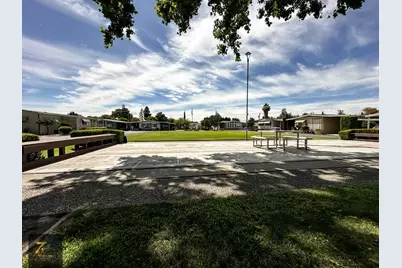 N Tully #187, Turlock, CA 95380 - Photo 14