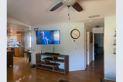 7566 Sunmore Lane, Sacramento, CA 95828 - Photo 6