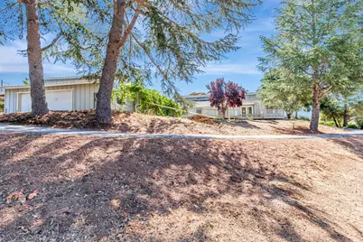 11960 Calle Cielo, Gilroy, CA 95020 - Photo 50