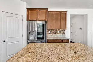 1856 Morro Ct, Los Banos, CA 93635 - Photo 28