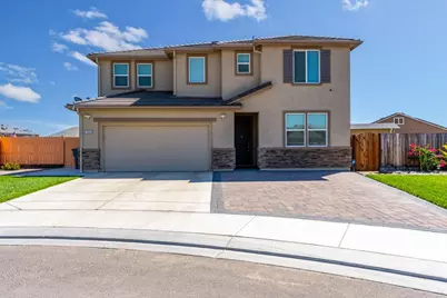 1856 Morro Court, Los Banos, CA 93635 - Photo 1