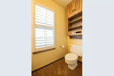 925 Scenic Court, Modesto, CA 95355 - Photo 44