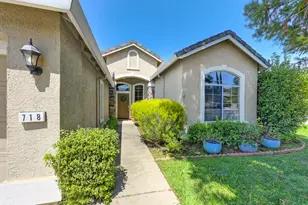 718 Hunter Pl, Folsom, CA 95630 - Photo 2