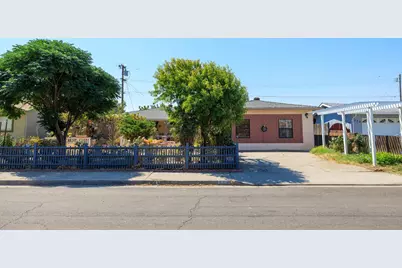 341 Lime Avenue, Los Banos, CA 93635 - Photo 1