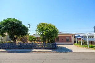 341 Lime Ave, Los Banos, CA 93635 - Photo 1