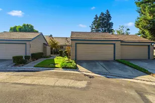 7348 Lighthouse Dr, Stockton, CA 95219 - Photo 2