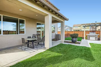 2001 Baker Place, Woodland, CA 95776 - Photo 14