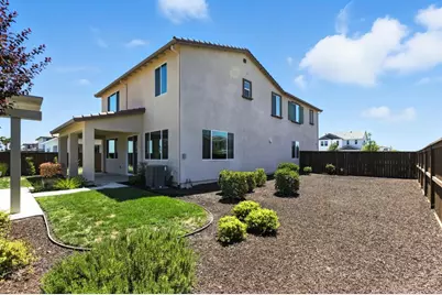 2001 Baker Place, Woodland, CA 95776 - Photo 20