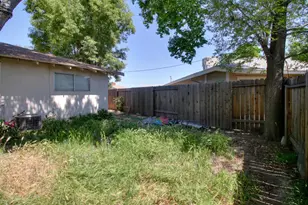 7325 Arleta Ct, Sacramento, CA 95823 - Photo 14