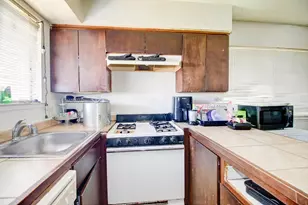 7325 Arleta Ct, Sacramento, CA 95823 - Photo 8