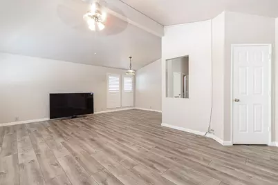 Held Drive #119, Modesto, CA 95355 - Photo 8