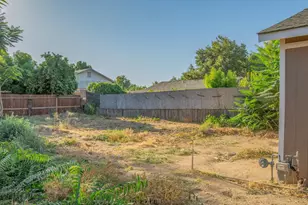 1415 Avondale Ave, Modesto, CA 95358 - Photo 14